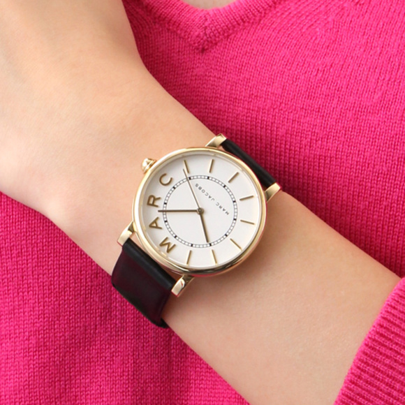 Marc Jacobs Accessories - NWT MARC JACOBS Classic Watch